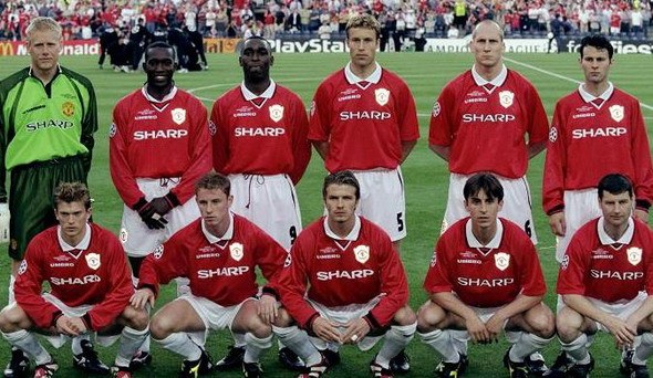 英超賽場上 英超賽場上